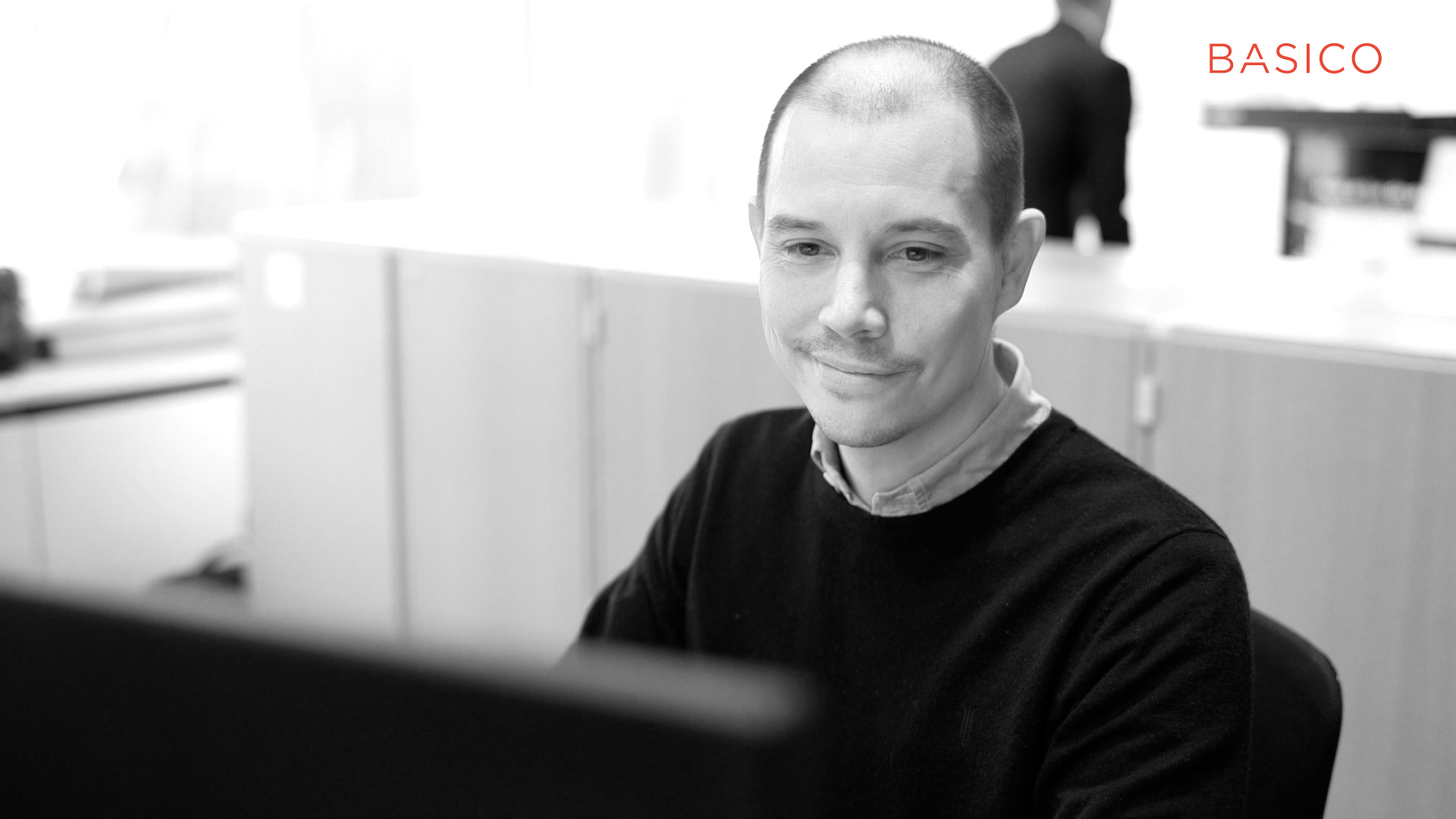 Basico Hjemmeside FITS Jacob Schaltz Cut1 V1.00 00 02 12.Still001